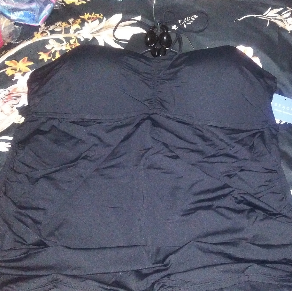 Women's plus size tankini top